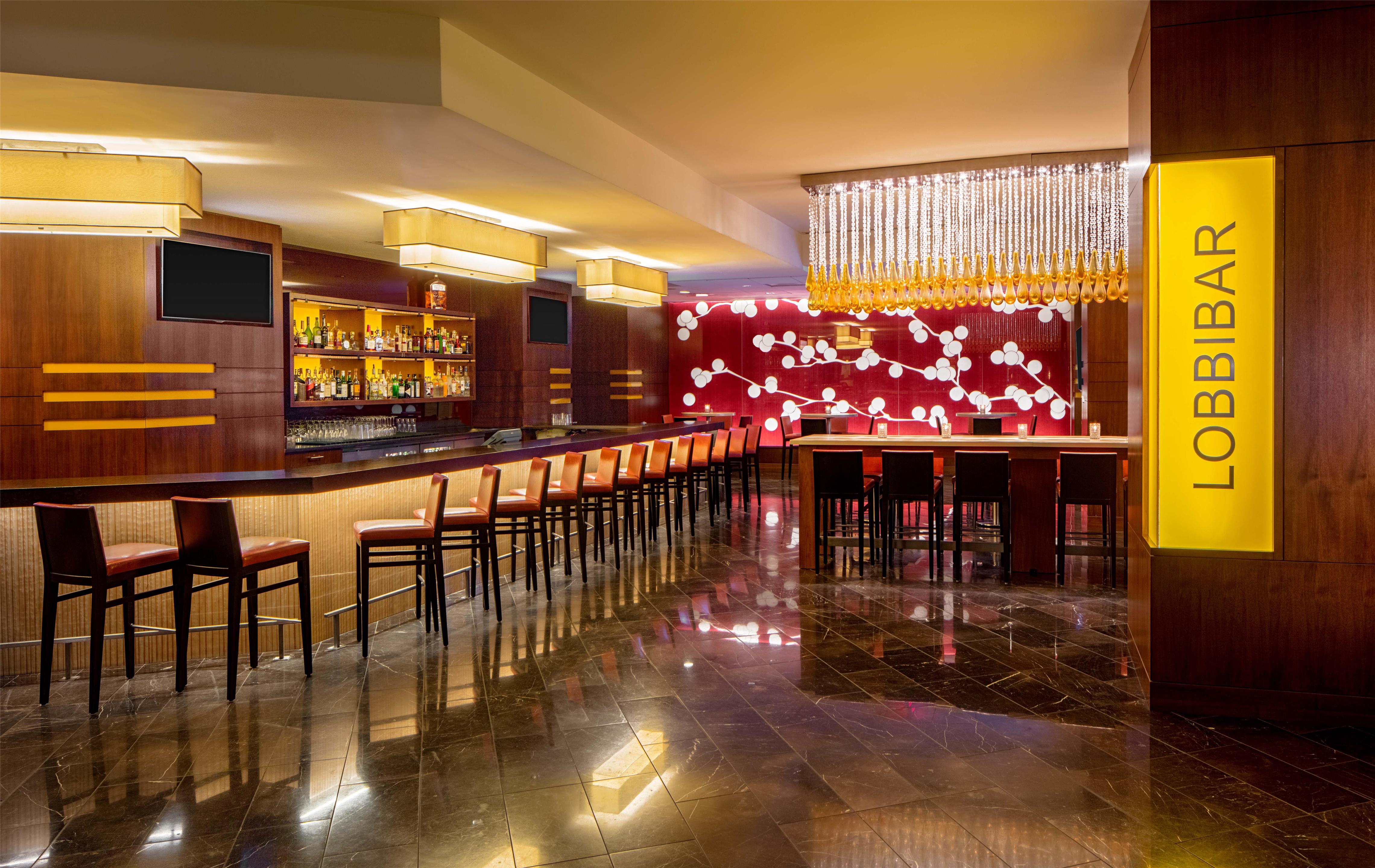 Bar Lounge | Hyatt Regency Crystal City
