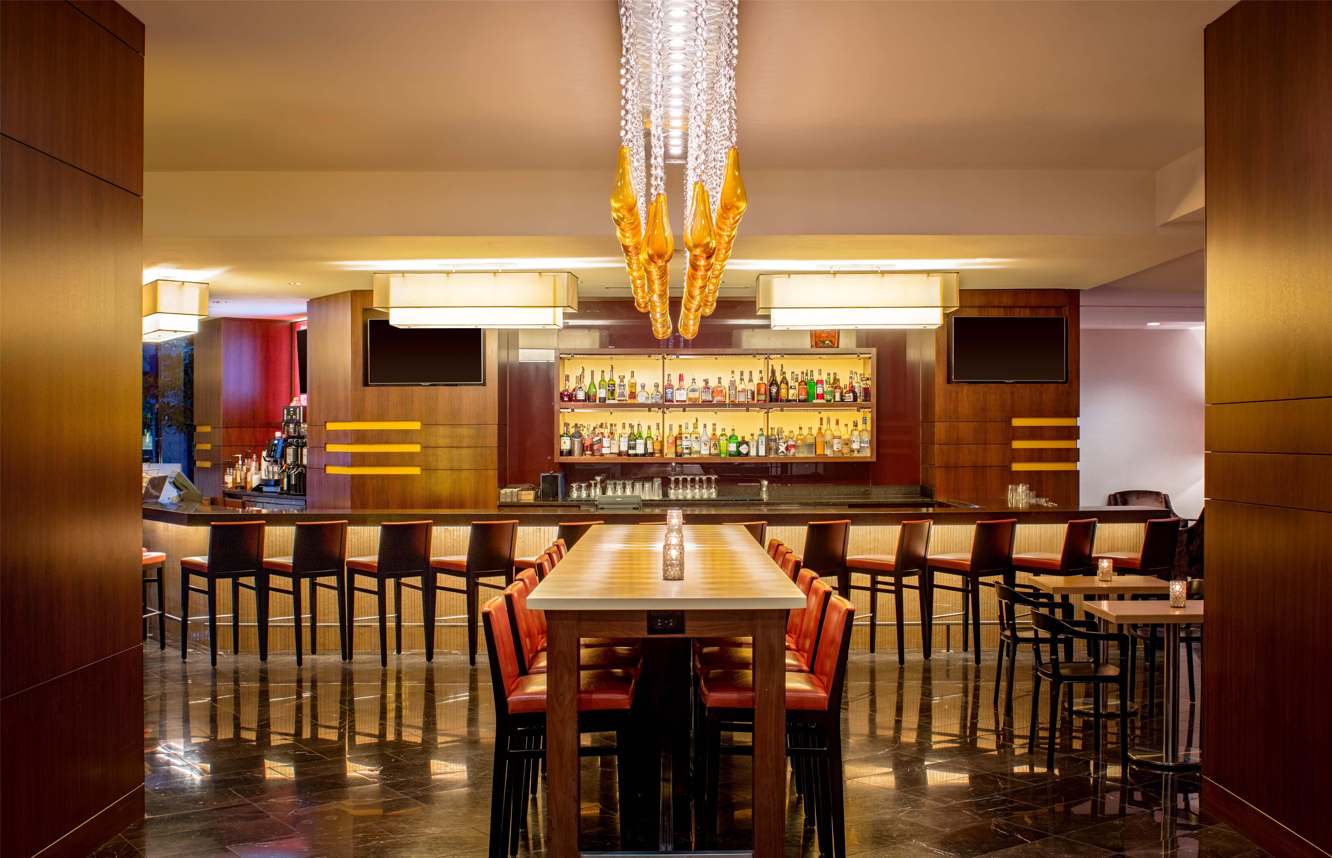 Bar Lounge | Hyatt Regency Crystal City