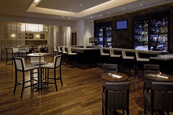 Bar - Hyatt Regency Hotel Wichita