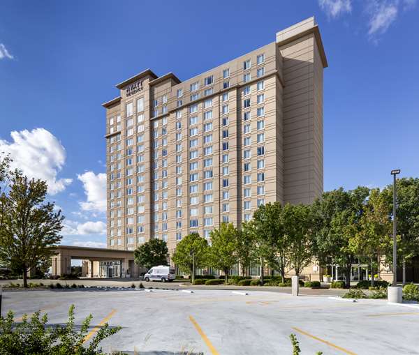 Exterior view - Hyatt Regency Hotel Wichita