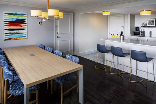 Suite - Hyatt Regency Hotel Wichita