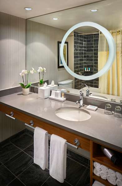  - Hyatt Regency Hotel Vancouver