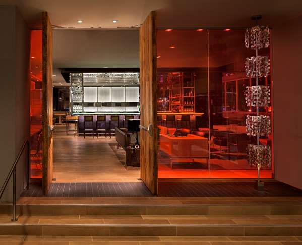 Bar - Hyatt Regency Hotel Vancouver