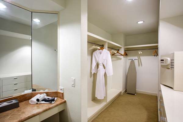 Suite - Hyatt Regency Guam Hotel Tumon