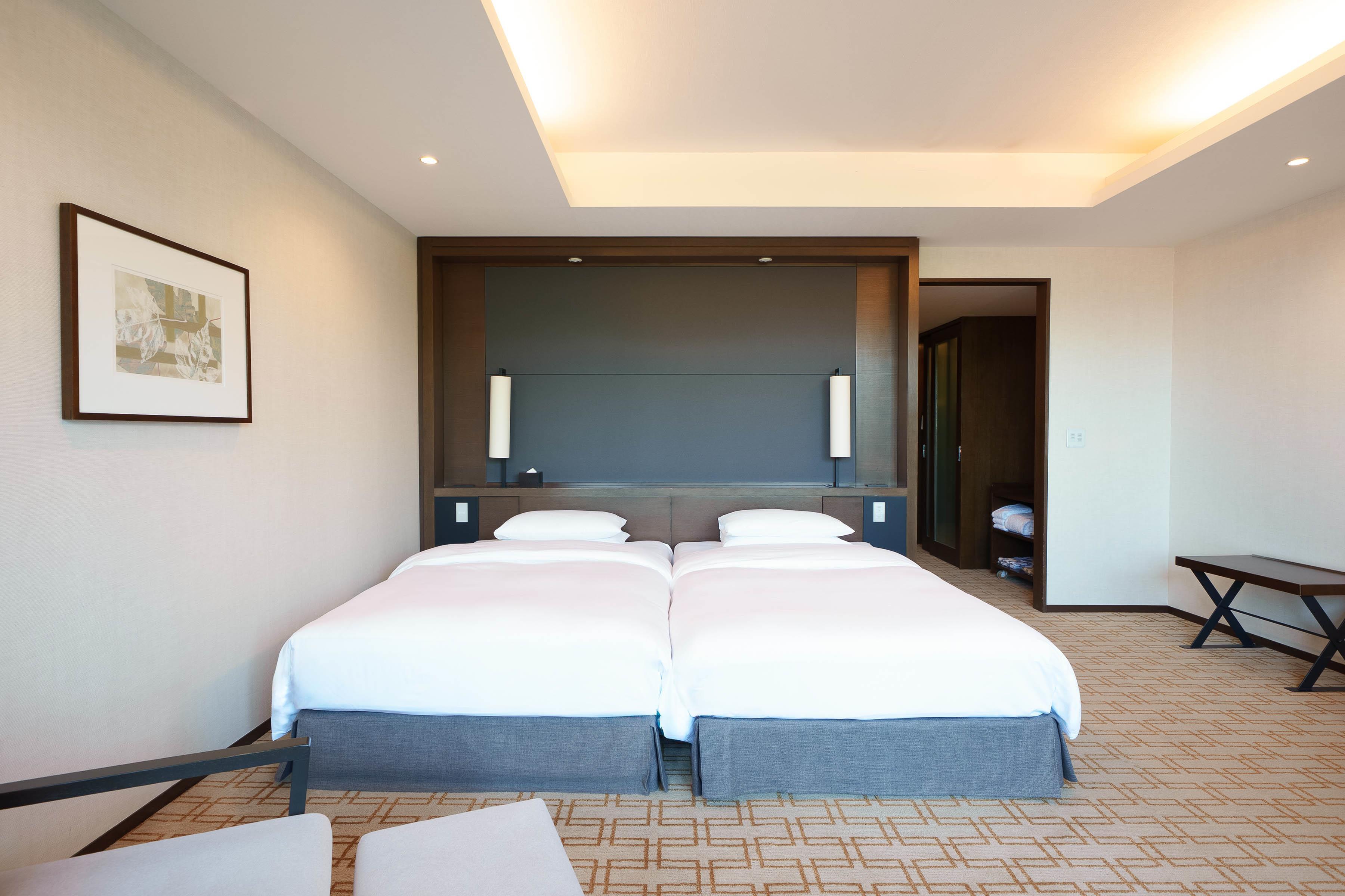 Hyatt Regency Hakone Resort And Spa - Tap to explore photos