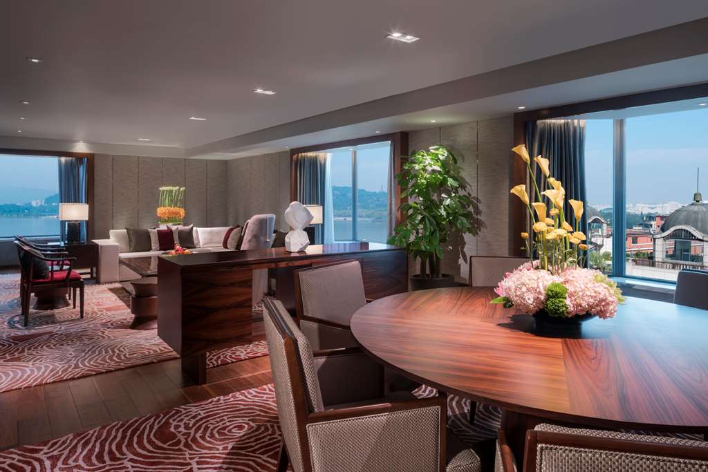GRAND HYATT HANGZHOU-guestroom-Guest Room,Suite,On-Site.jpg
