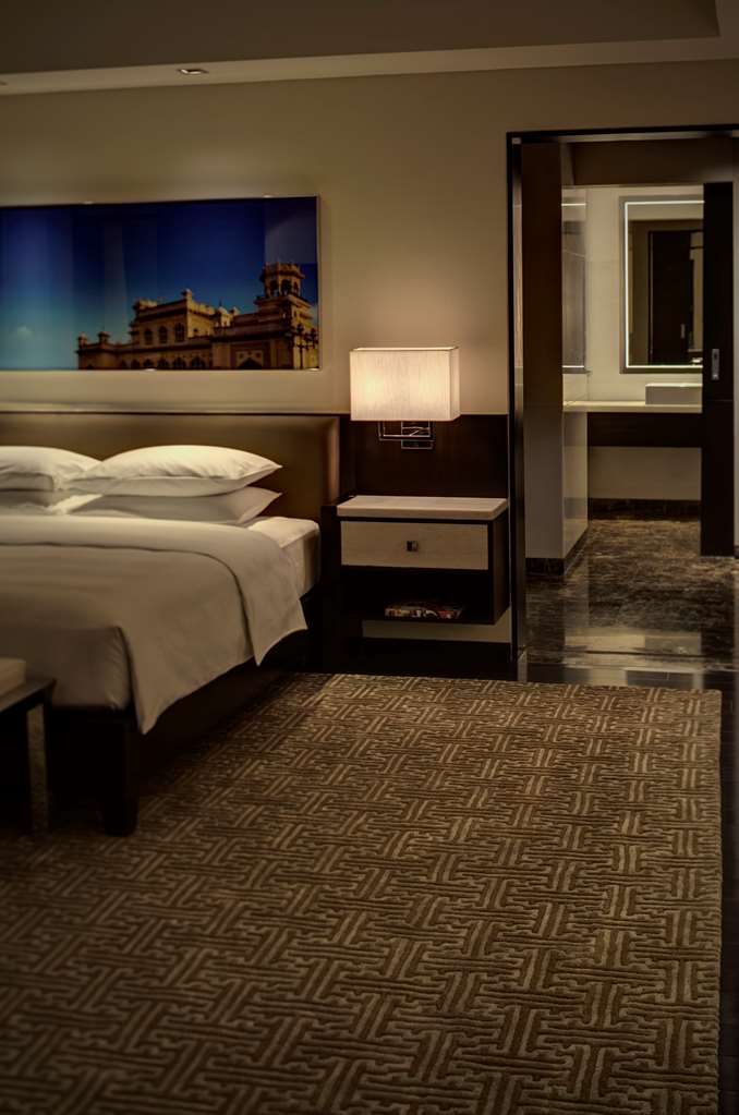 Guest photo