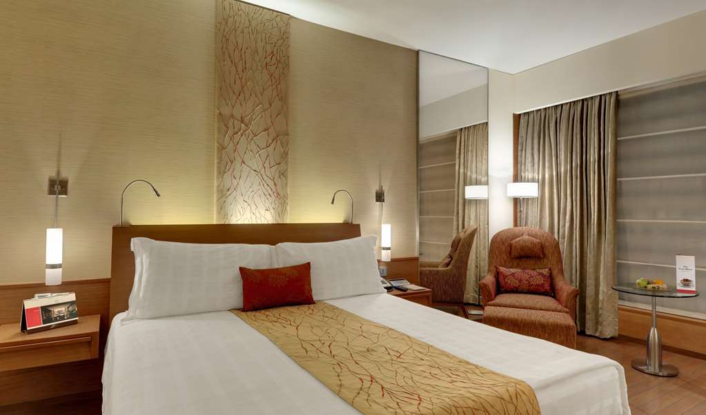 HYATT PUNE-guestroom-Guest Room,On-Site.jpg