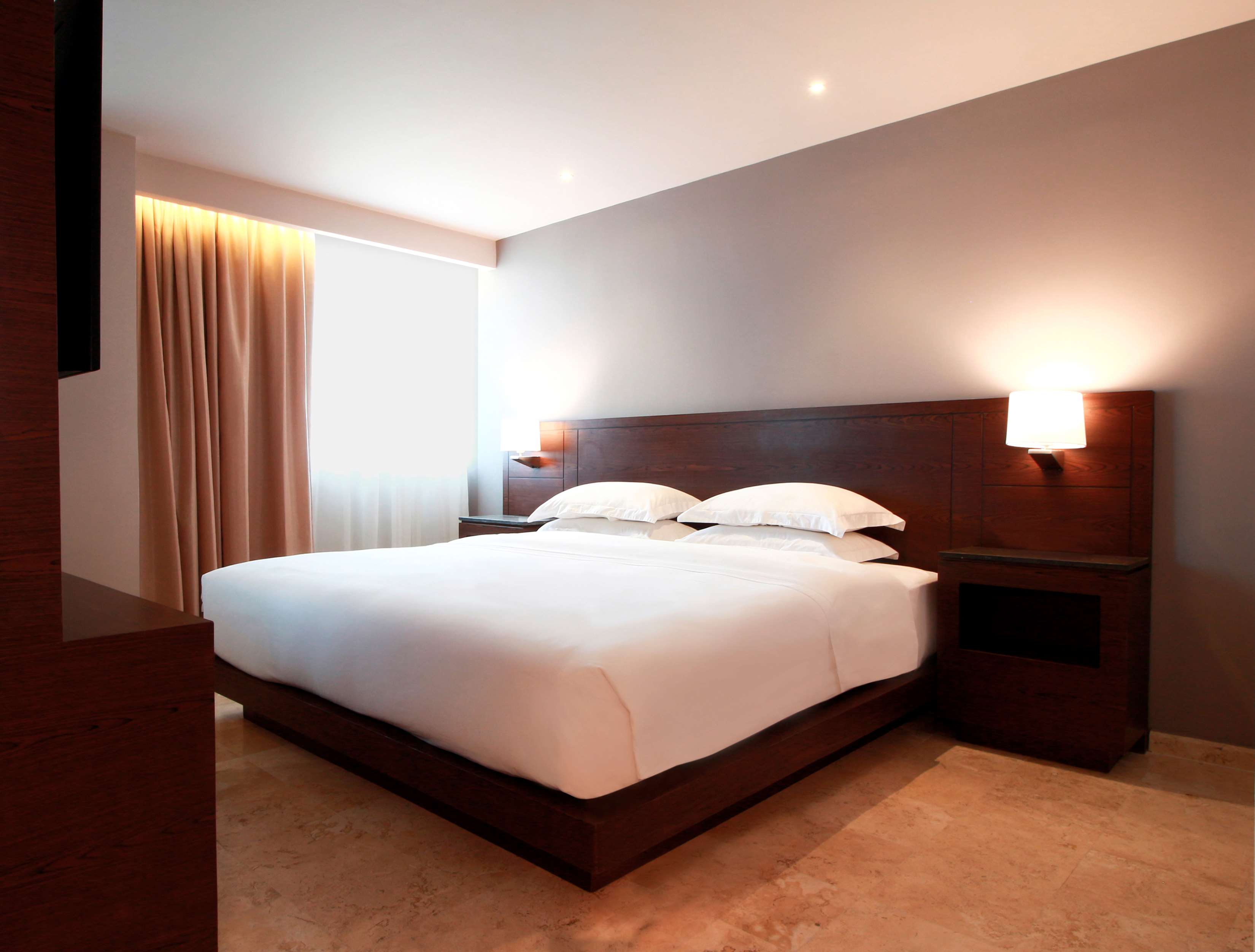 Hyatt Regency Villahermosa Room Type - Deluxe King Room - Club Access