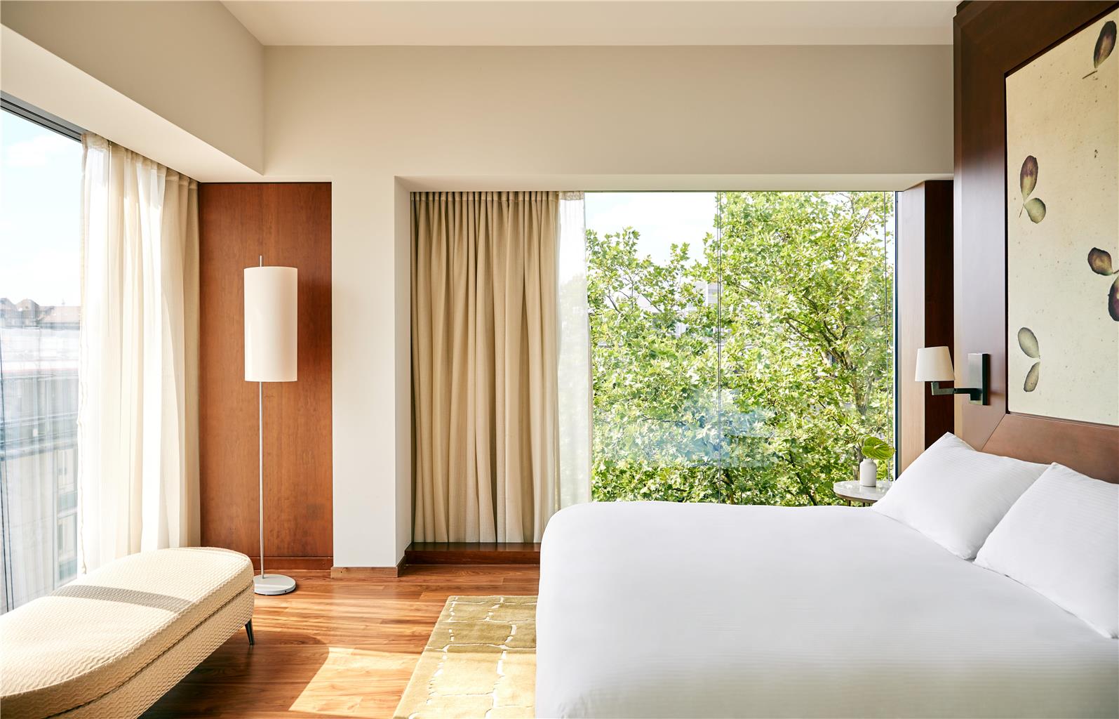 PARK HYATT ZURICH - Photo 18