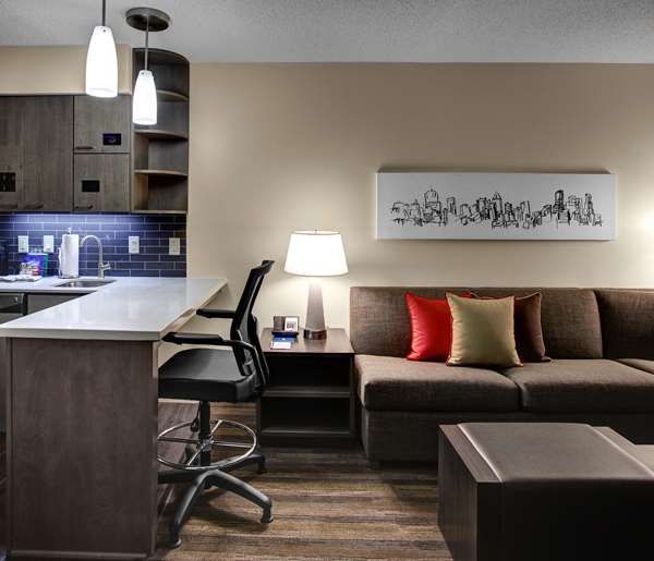 Suite - Hyatt House Hotel Cobb Galleria Atlanta - I-75, Exit 258