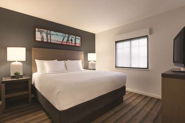 Suite - Hyatt House Hotel Burlington - I-95, Exit 51