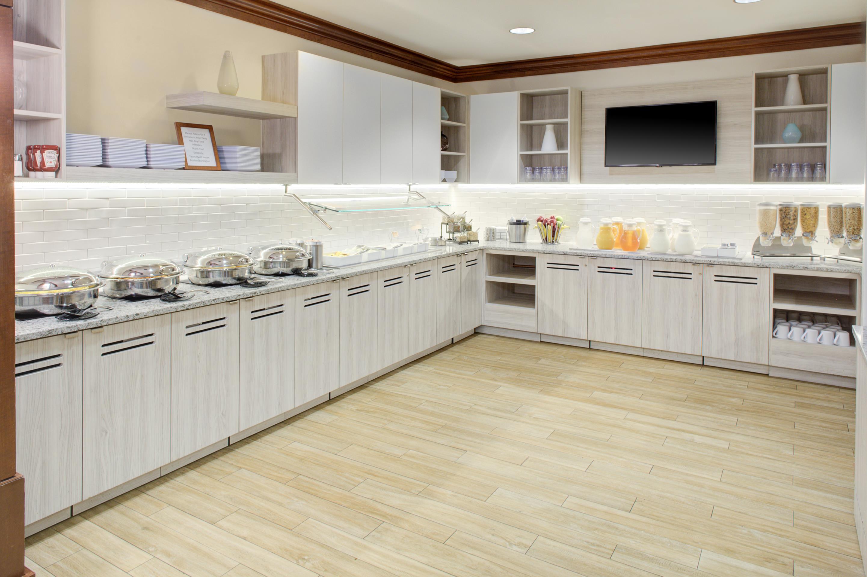 Restaurant | HYATT house Boston/Burlington