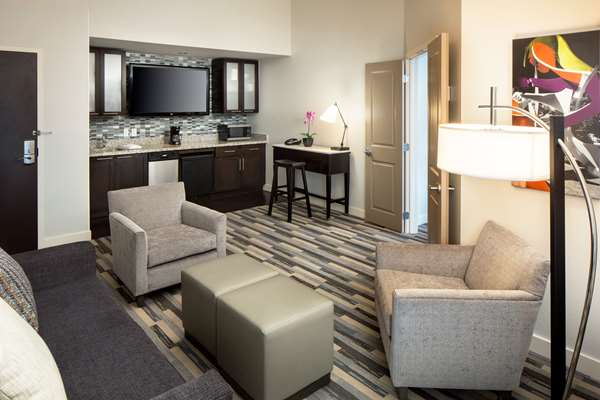 Suite - Hyatt House Hotel Center City Charlotte