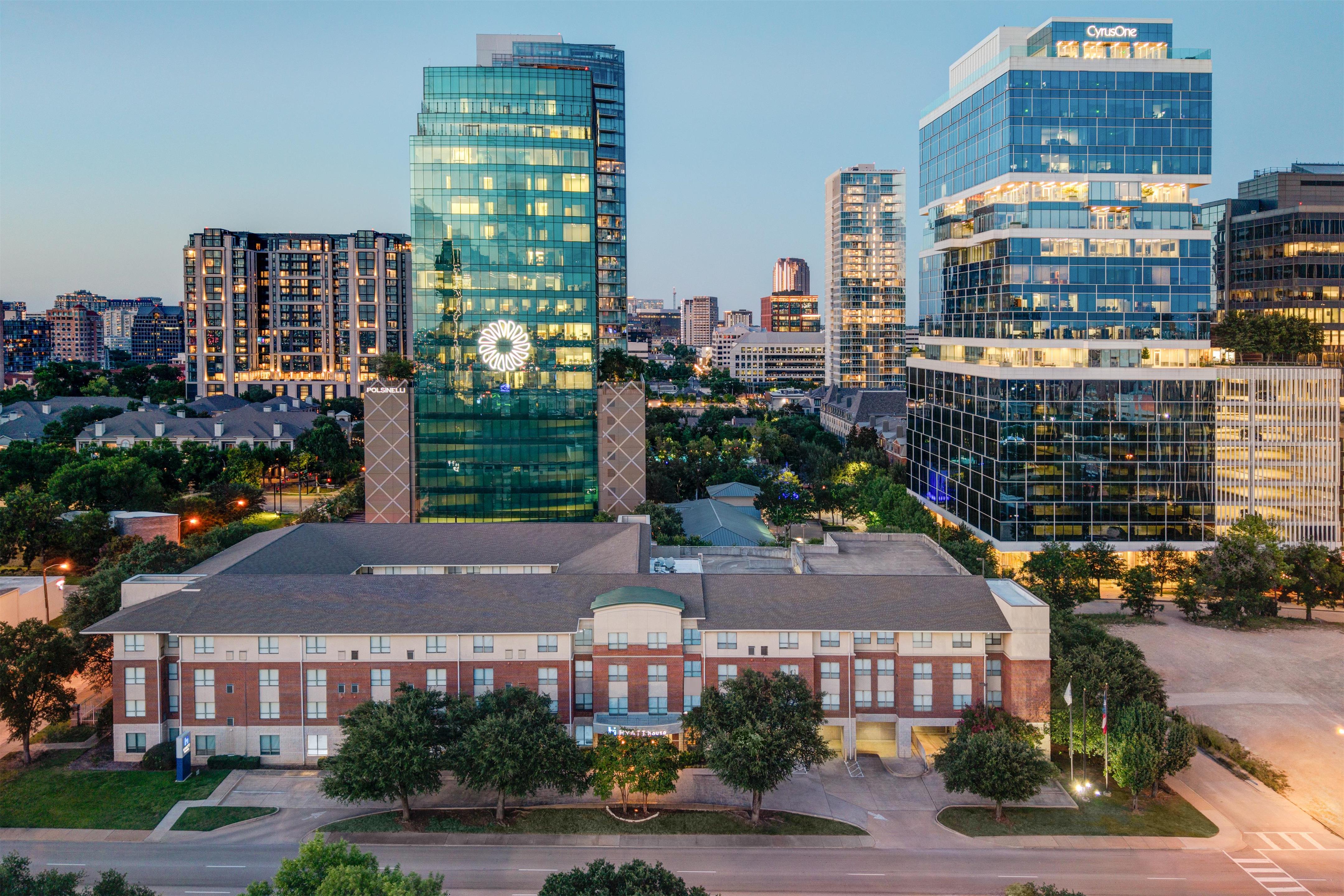 Exterior | HYATT house Dallas/Uptown