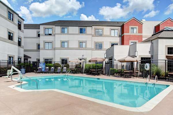Pool - Hyatt House Hotel Whippany - I-287, Exit 39