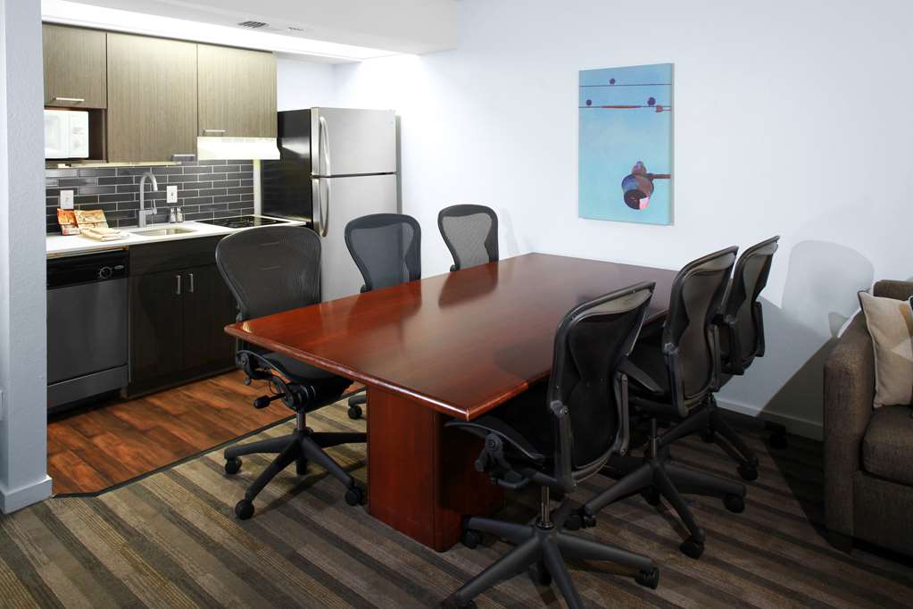 HYATT HOUSE PARSIPPANY WHIPPANY-guestroom-Guest Room,On-Site.jpg