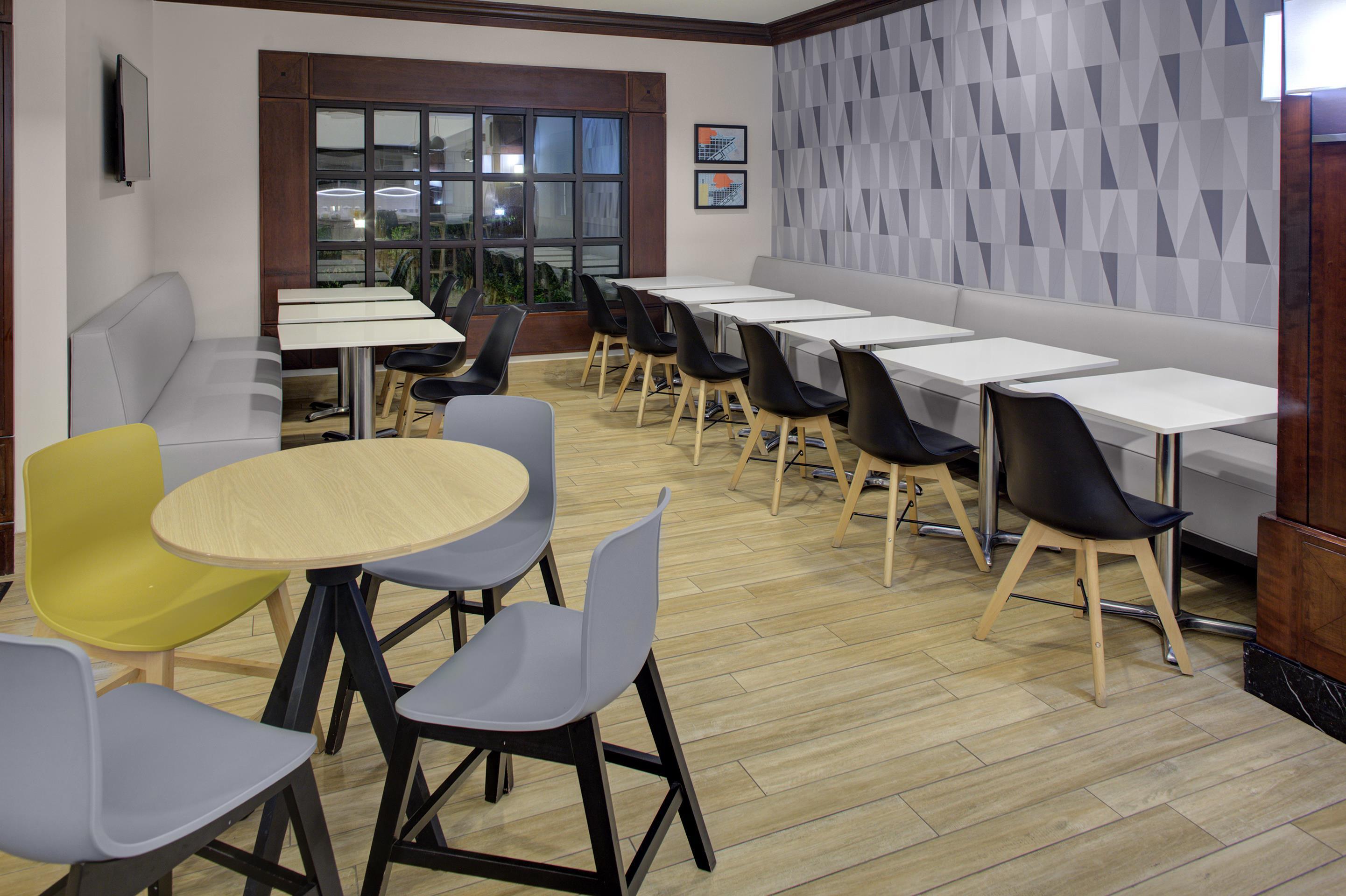 Restaurant | Hyatt House Parsippany/Whippany