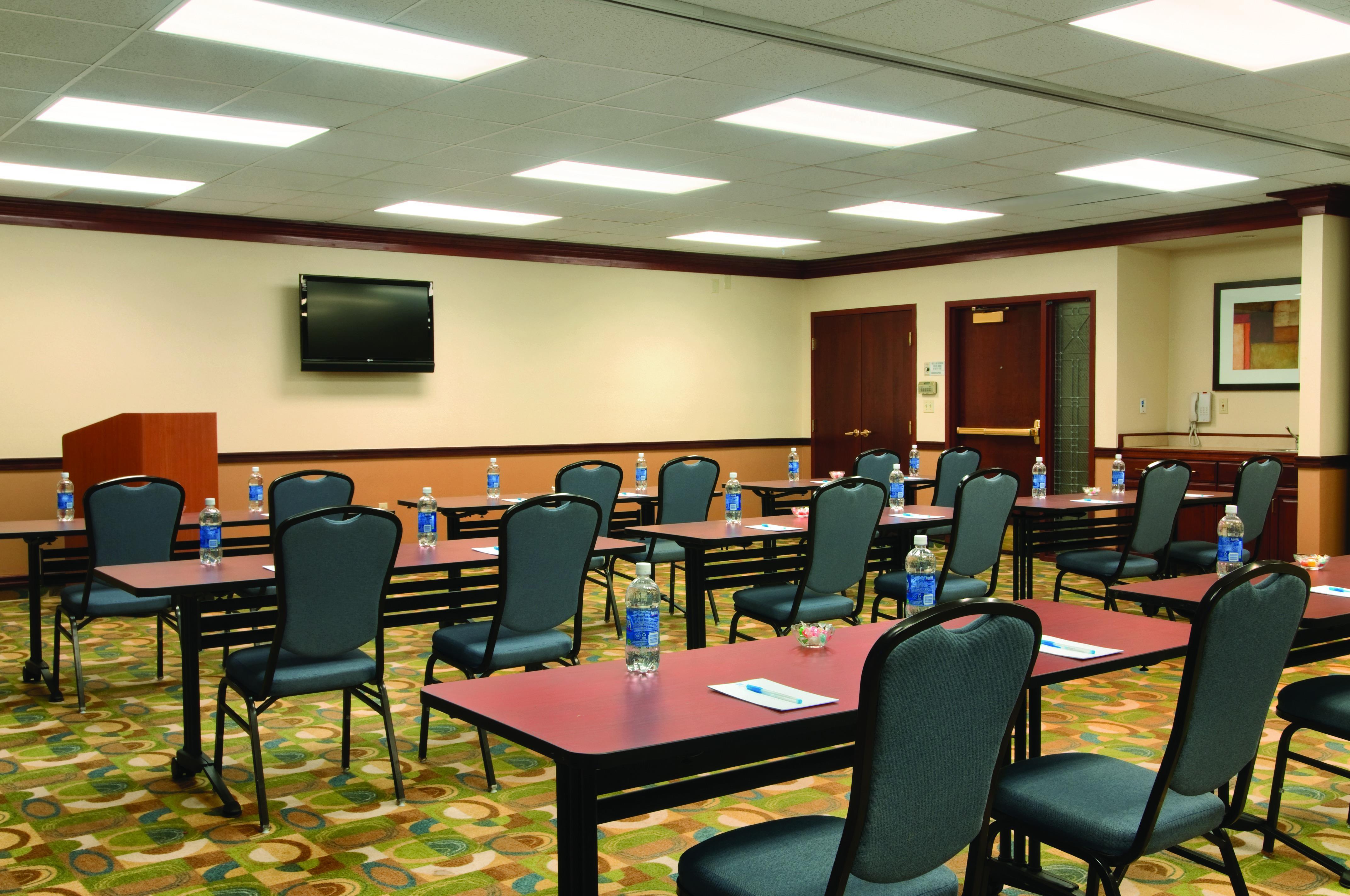 Meeting Room | Hyatt House Parsippany/Whippany