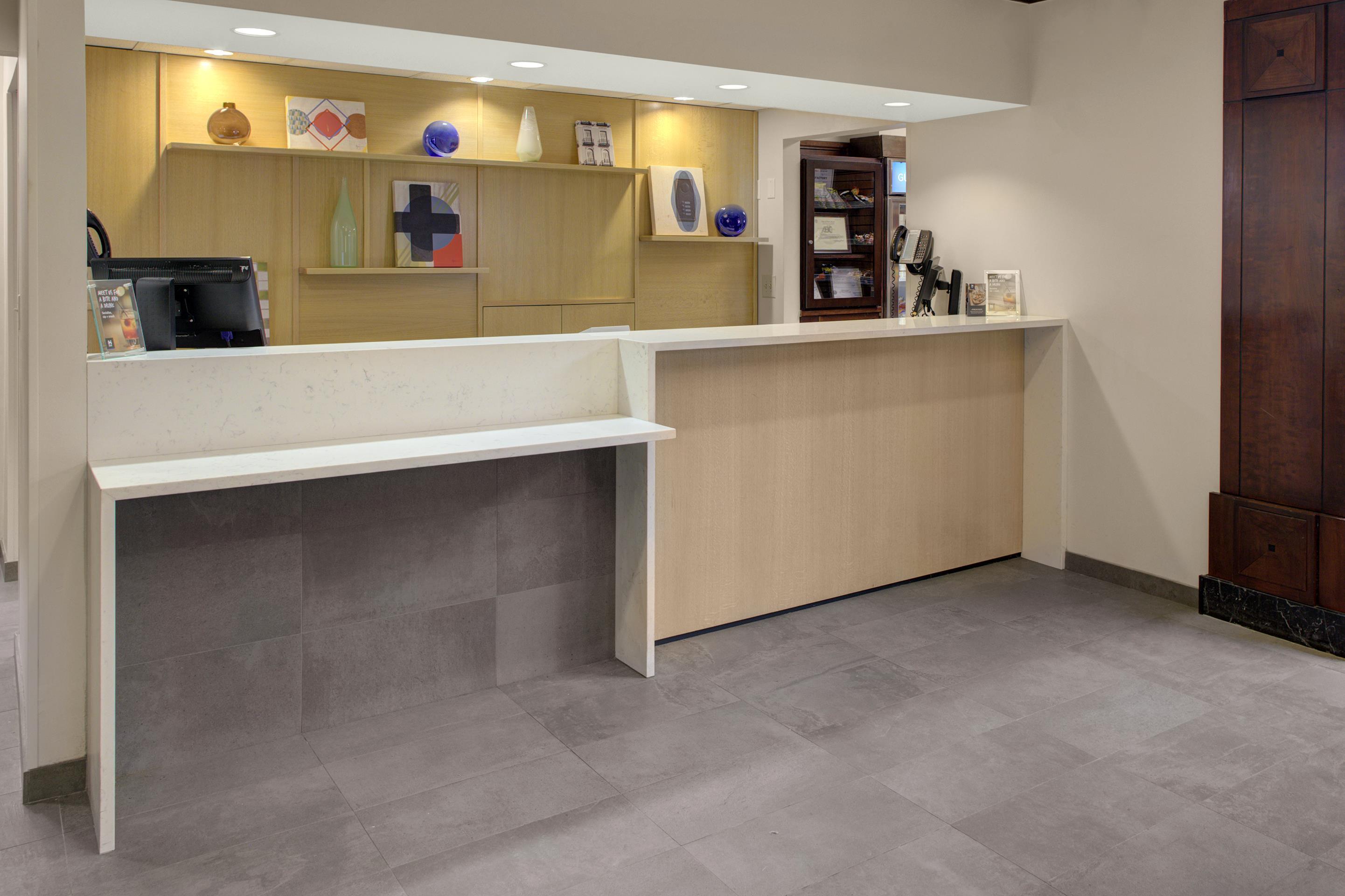 Lobby | Hyatt House Parsippany/Whippany