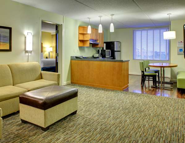 Suite - Hyatt House Hotel Dania Beach - I-95, Exit 22