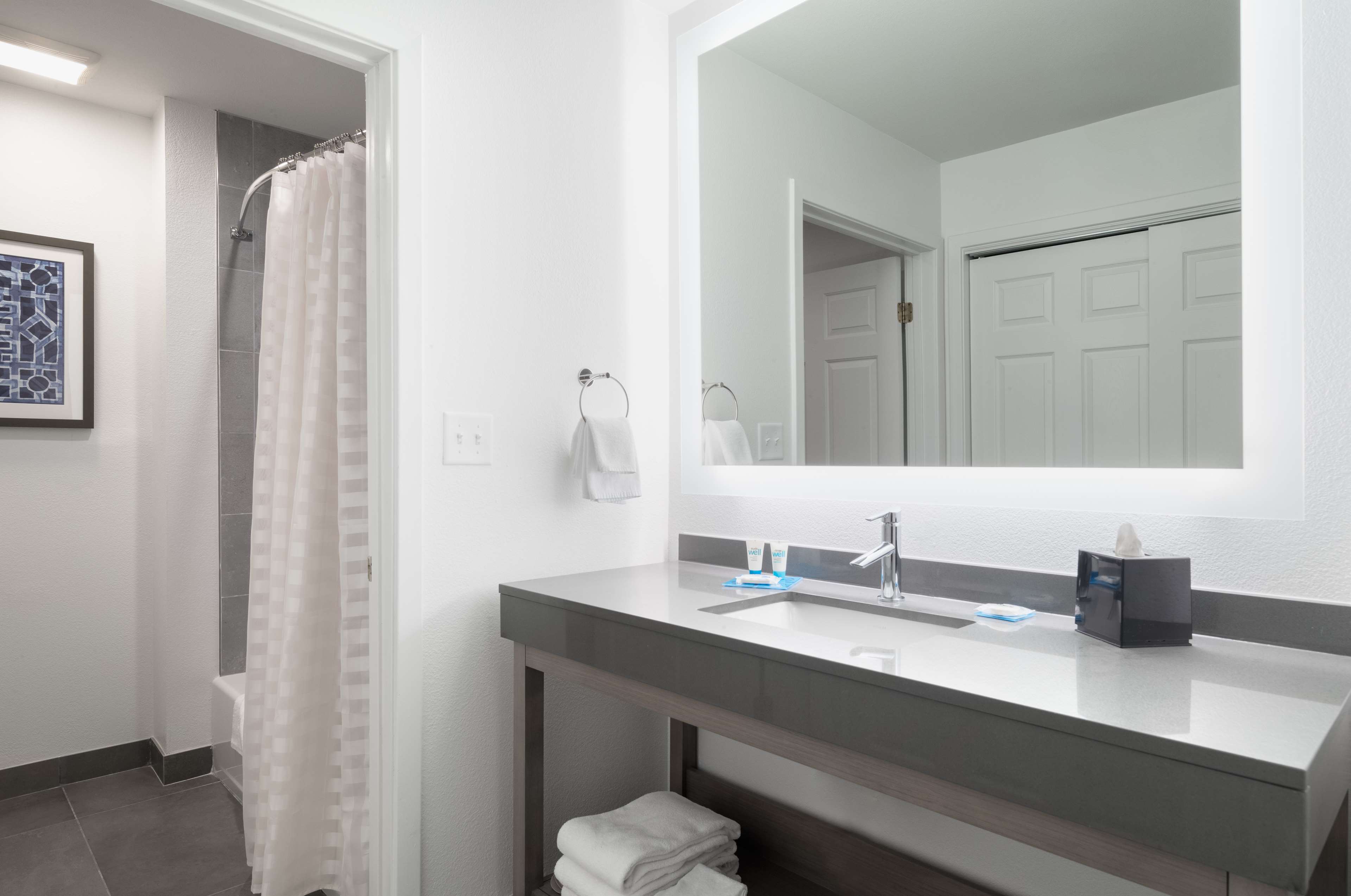 HYATT house White Plains Room Type - Two Bedroom King/King Suite plus sofa bed