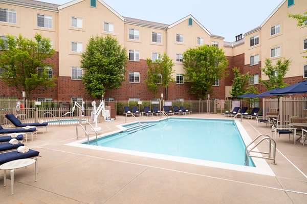 Pool - Hyatt House Hotel White Plains - I-287, Exit 9