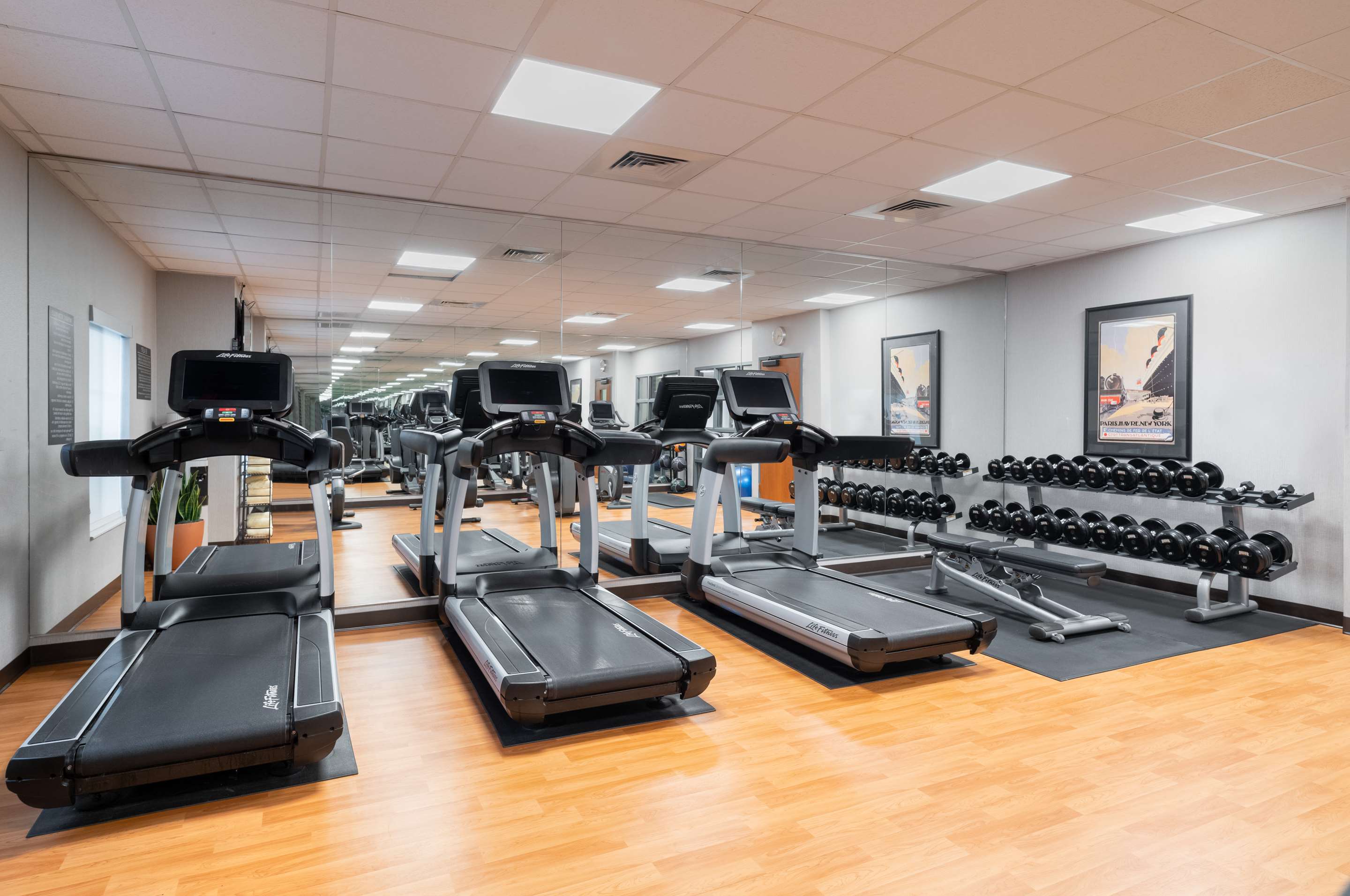 Health Club | Hyatt House White Plains