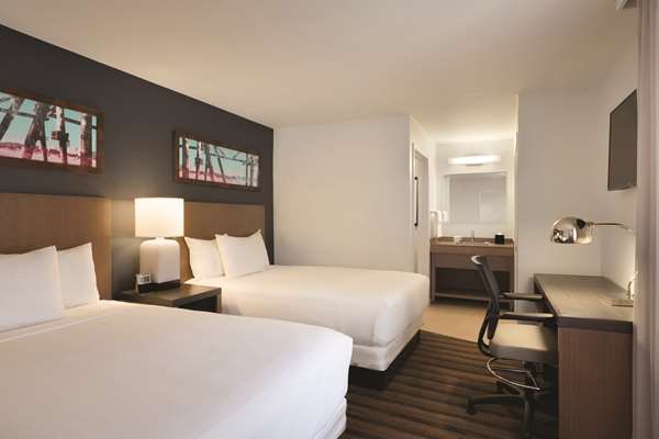  - Hyatt House Hotel Airport Miami
