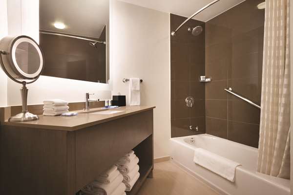  - Hyatt House Hotel Emeryville