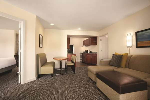 Suite - Hyatt House Hotel Pleasanton