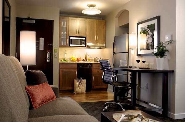 Suite - Hyatt House Hotel King of Prussia