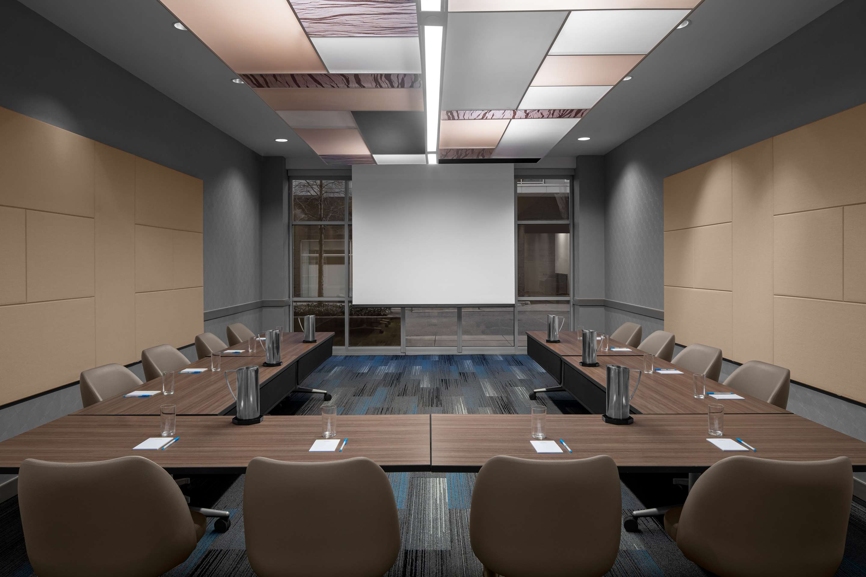 Meeting Room | Hyatt House Raleigh North Hills