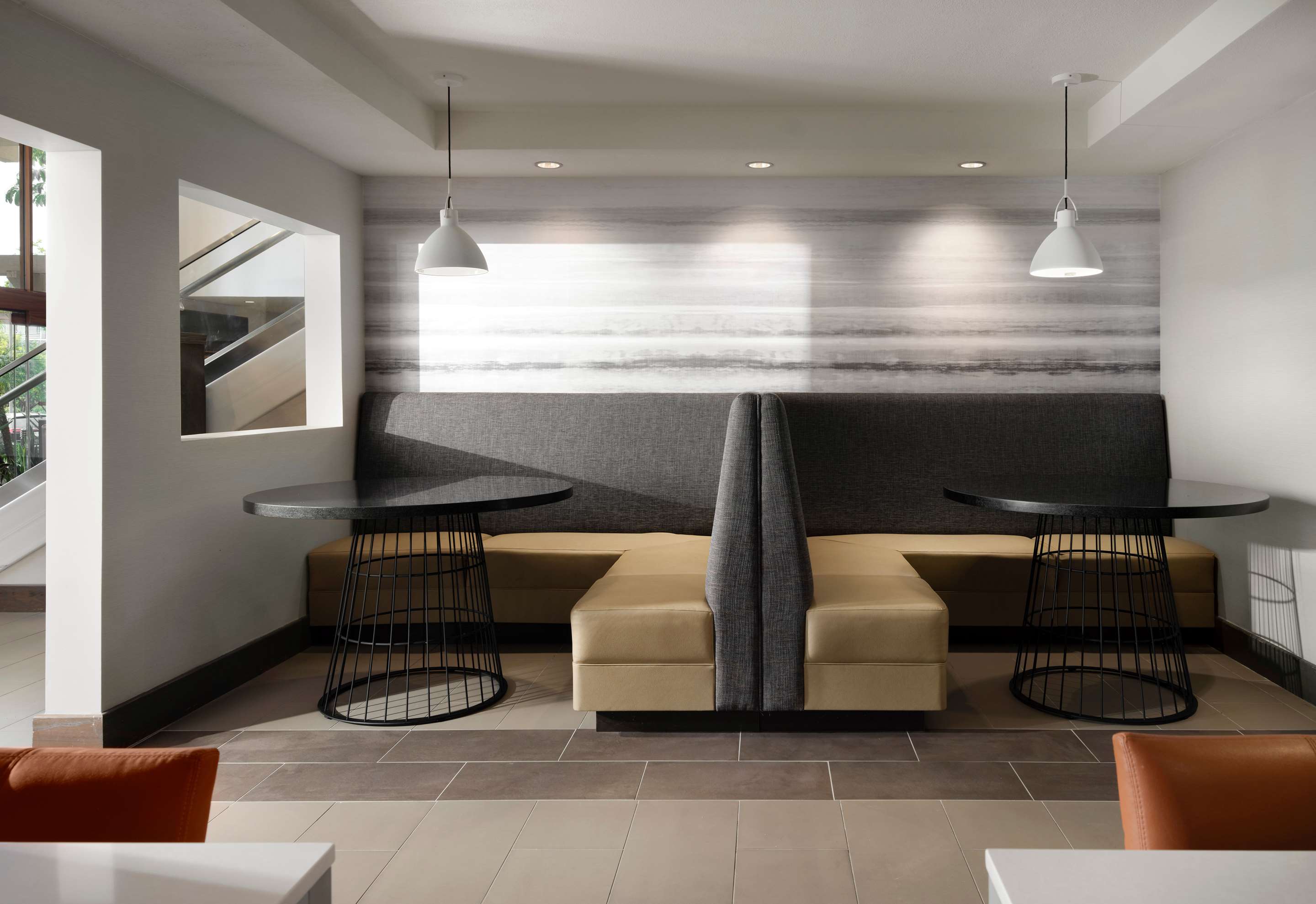 Breakfast Area | HYATT house San Diego/Sorrento Mesa