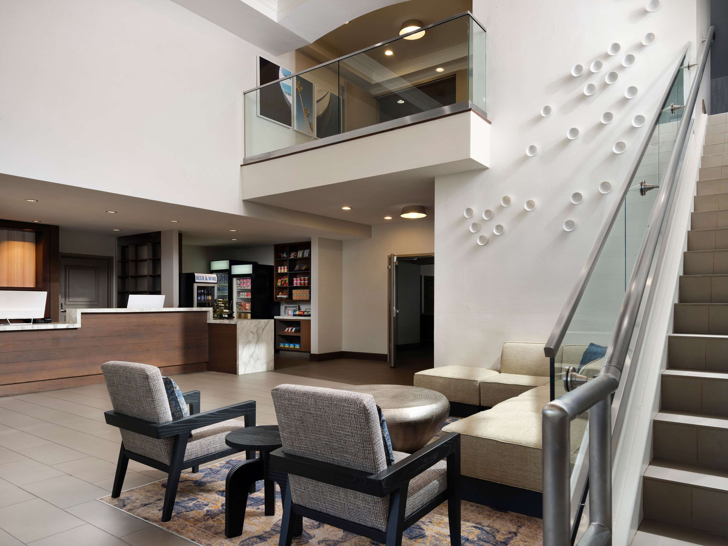 Lobby | HYATT house San Diego/Sorrento Mesa