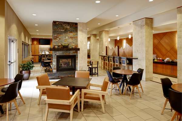 Restaurant - Hyatt House Hotel Bellevue - I-90, Exit 11 & 11A
