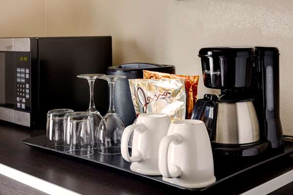  - Hyatt House Hotel Bellevue - I-90, Exit 11 & 11A