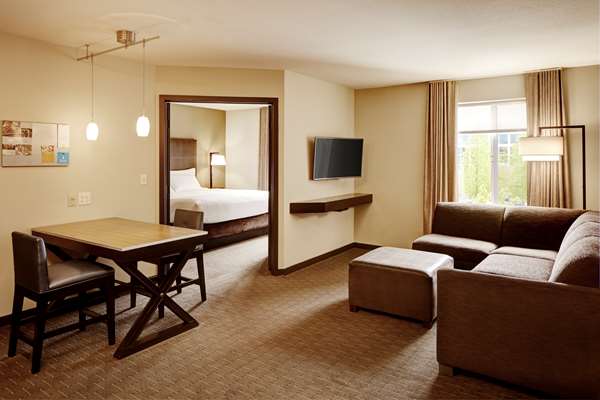 Suite - Hyatt House Hotel Bellevue - I-90, Exit 11 & 11A