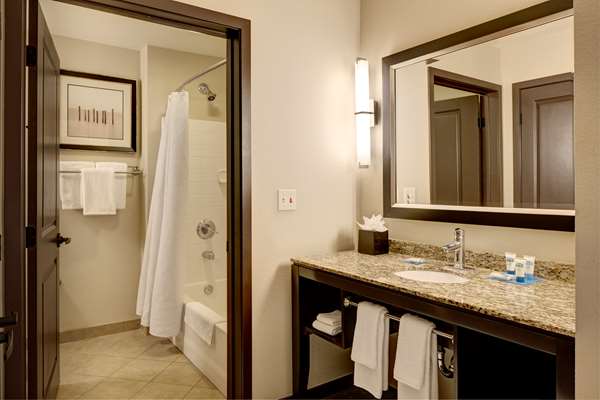  - Hyatt House Hotel Bellevue - I-90, Exit 11 & 11A