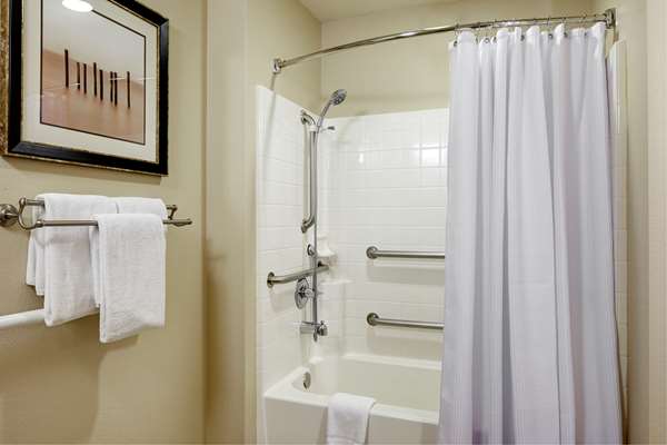  - Hyatt House Hotel Bellevue - I-90, Exit 11 & 11A