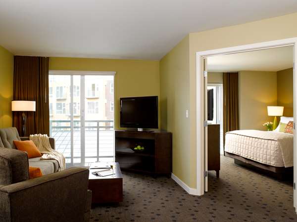 Suite - Hyatt House Hotel Redmond