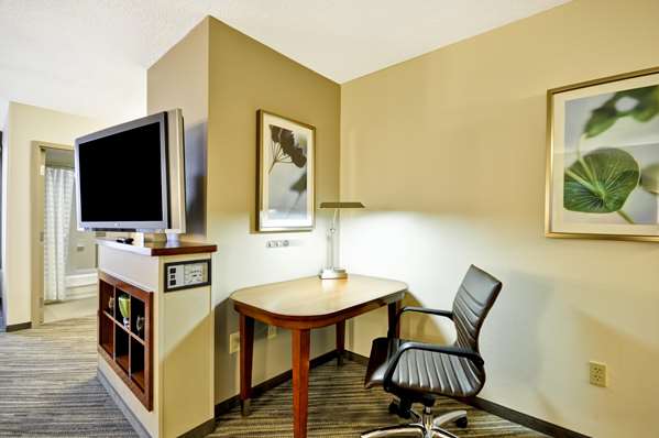  - Hyatt Place Hotel Uptown Albuquerque - I-40, Exit 162