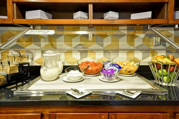  - Hyatt Place Hotel Uptown Albuquerque - I-40, Exit 162