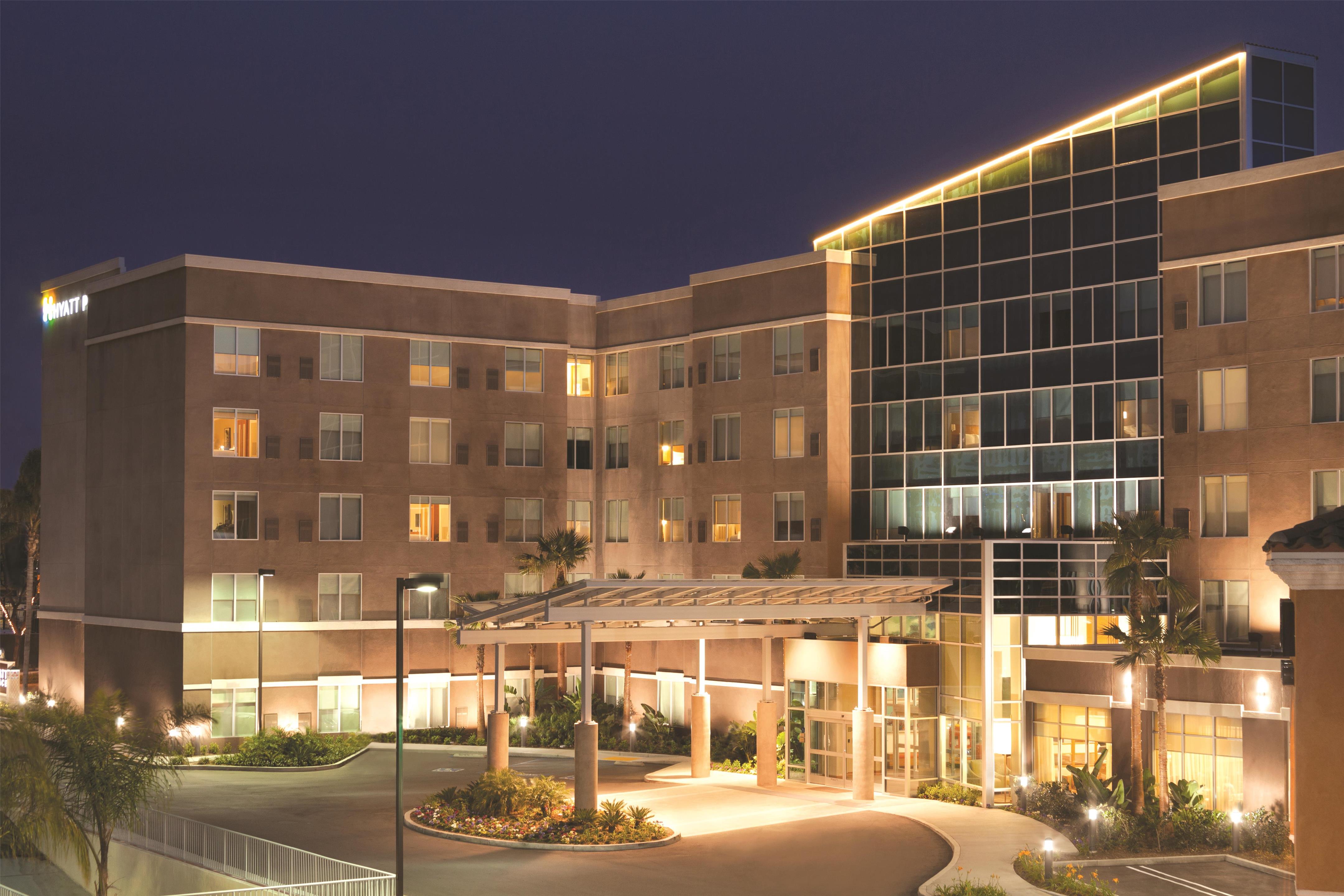 Exterior | Hyatt Place at Anaheim Resort/Convention Center
