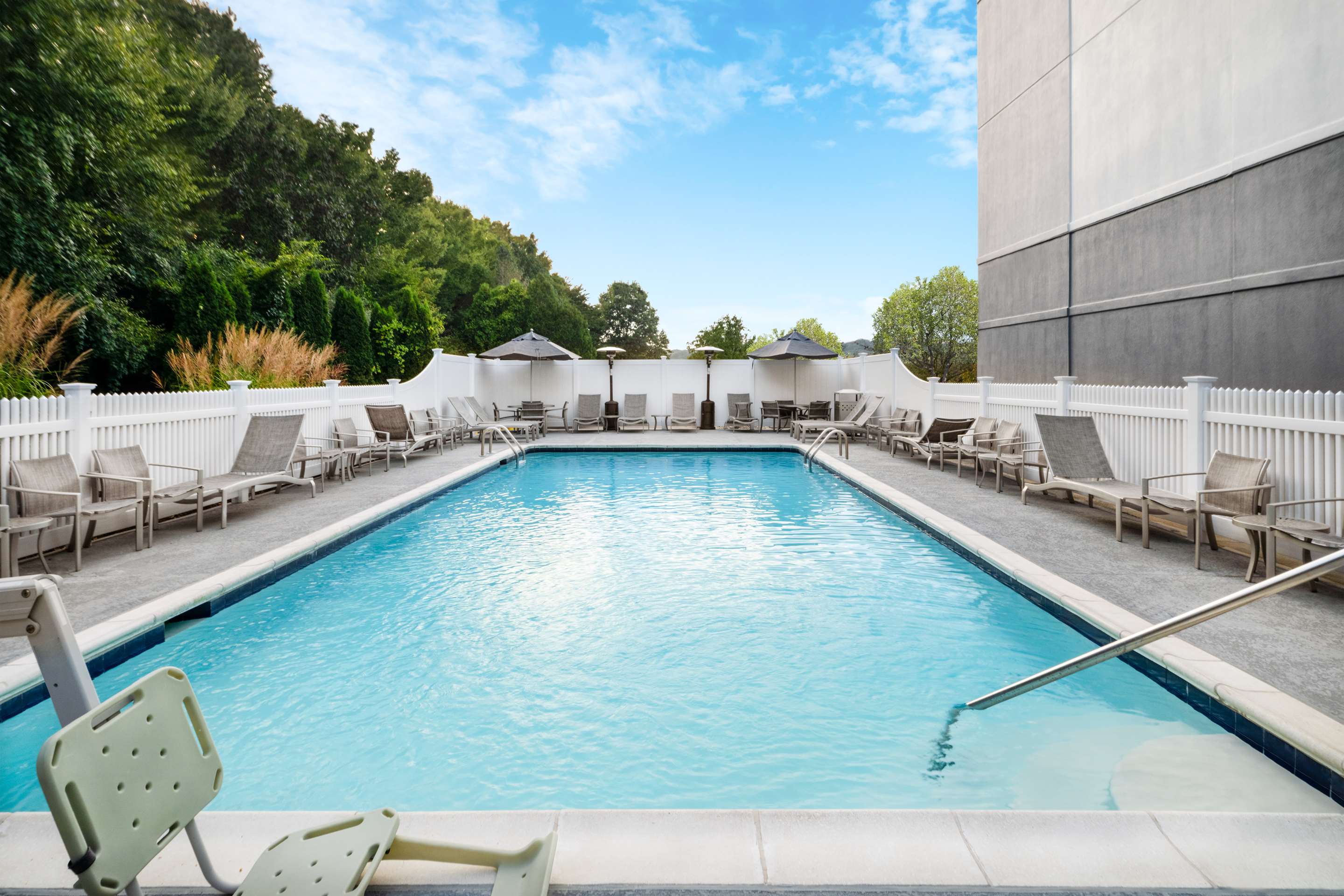 Pool | Hyatt Place Mystic