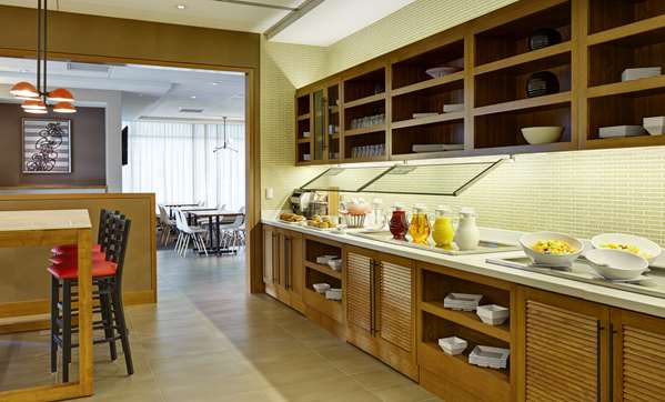  - Hyatt Place Hotel Bloomington