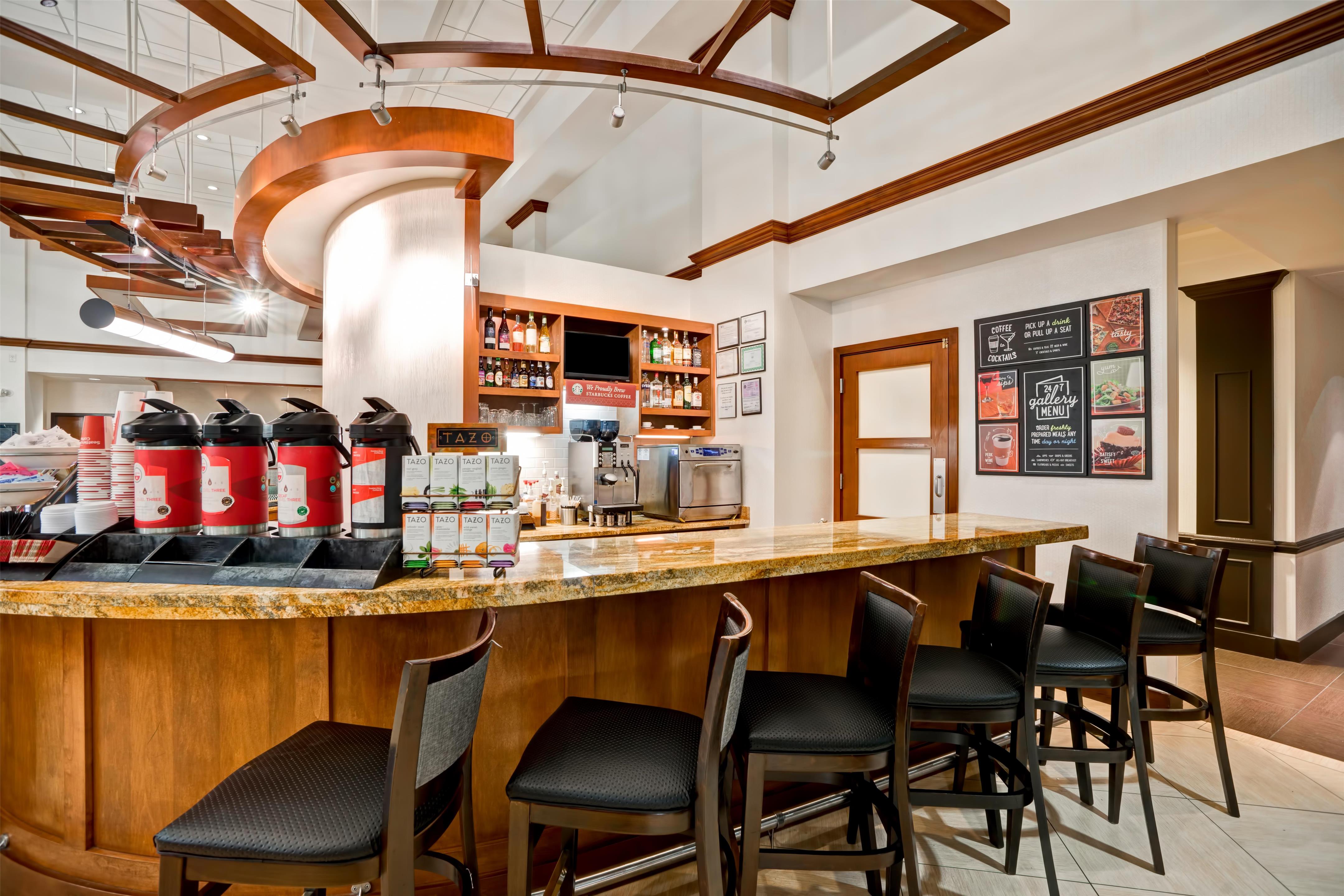 Bar Lounge | Hyatt Place Baltimore/BWI Airport
