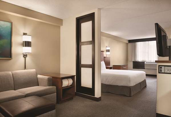  - Hyatt Place Hotel Hoffman Estates - I-90, Exit 62