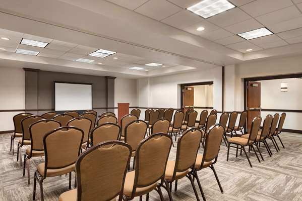  - Hyatt Place Hotel Schaumburg