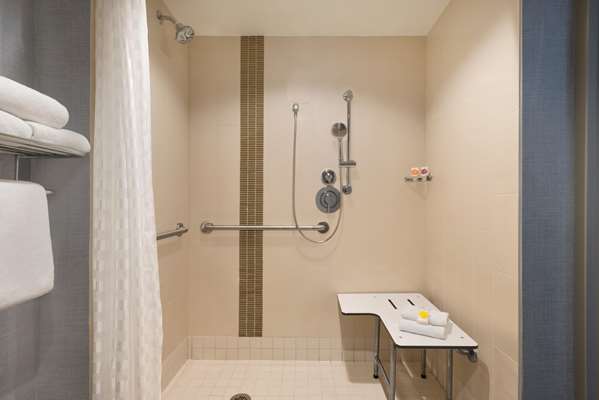  - Hyatt Place Hotel Schaumburg